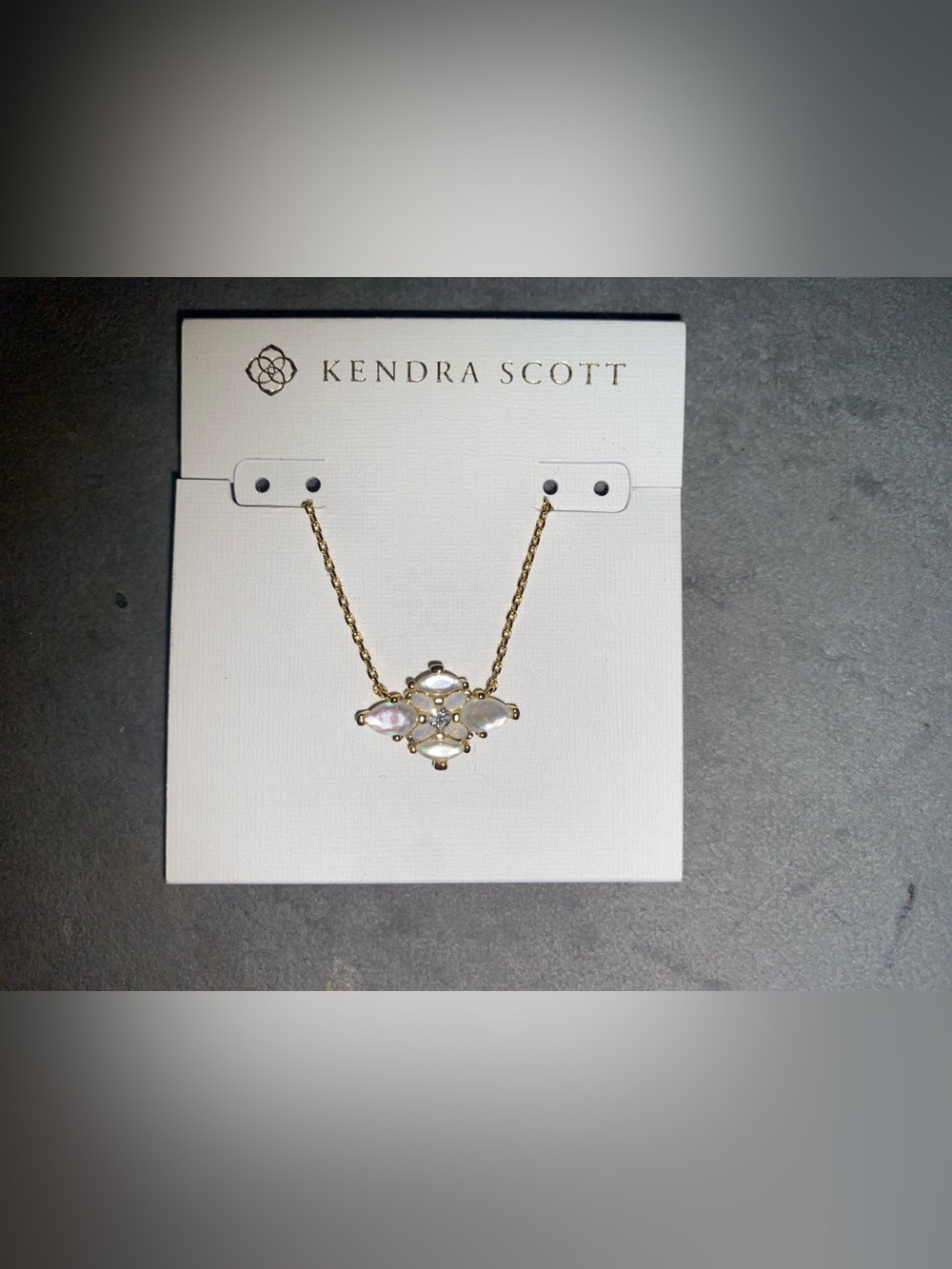 BNWT Kendra Scott Gold Abbie Crystal Necklace Neutral Mix $85